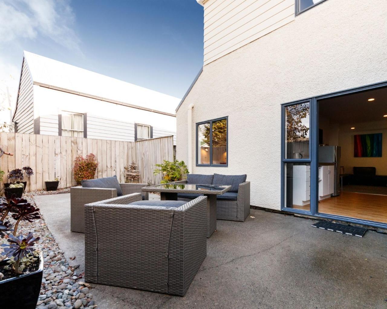 Drovers Motor Inn Palmerston North Exterior photo